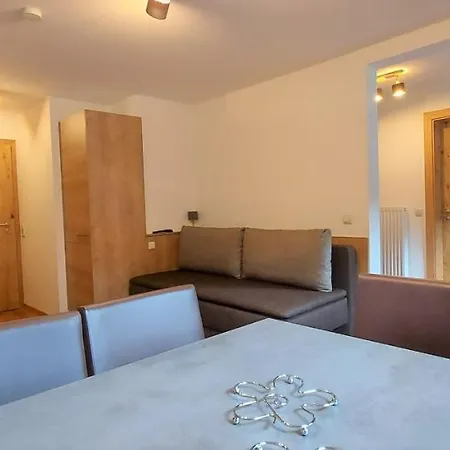 アパート Salzburgerhof ザールバッハ・ヒンターグレム